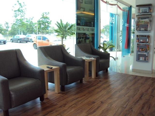 קלאנג Gm City Hotel מראה חיצוני תמונה